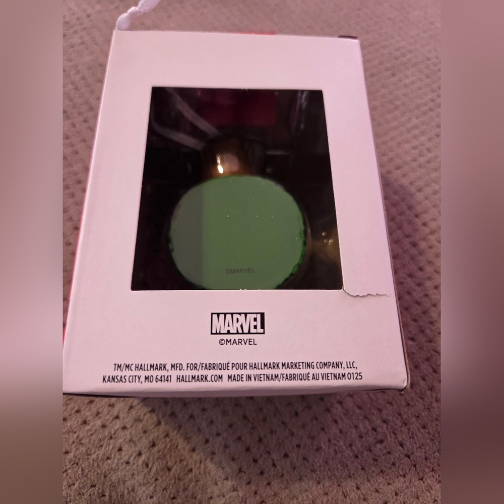 New Hallmark Marvel Guardians of The Galaxy Groot in Holiday Wreath Christmas - Picture 10 of 14